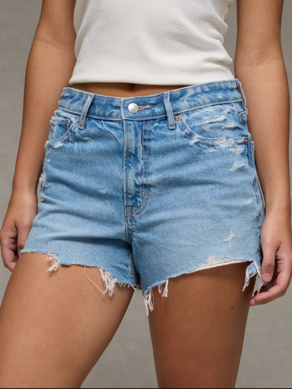 American Eagle Relaxed Distressed Strigid Denim Shorts Medium Tinted Size 38W